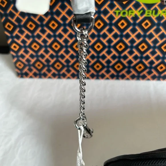 Tory Burch Willa Quilted Nylon Belt Bag Black Fanny Pack Crossbody Bag - Picture 9 of 11